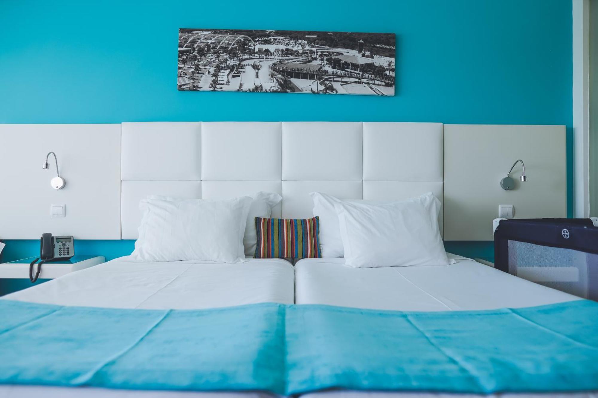 Aquashow Park Hotel كوارتيرا الغرفة الصورة